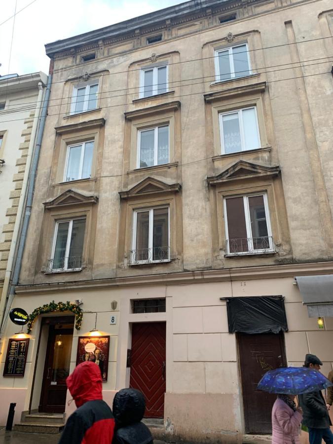 Mary Apartment Lviv Bagian luar foto